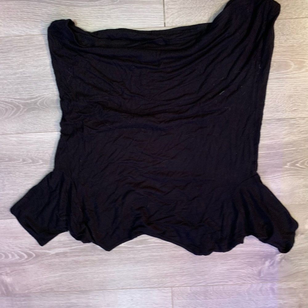 Black shirt
